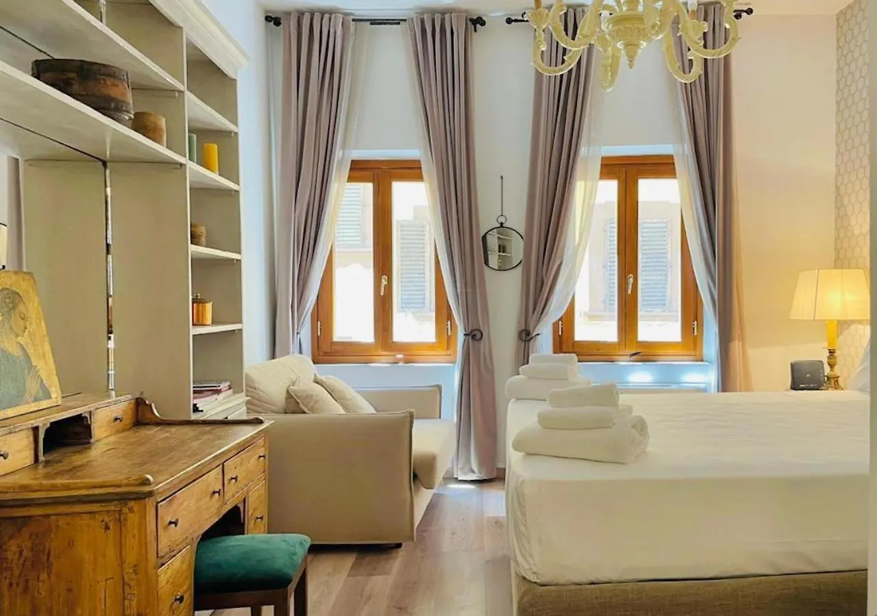 Santa Maria Novella Apt Florence