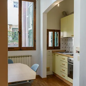 Appartamento 1 Bedroom In The Center, Firenze